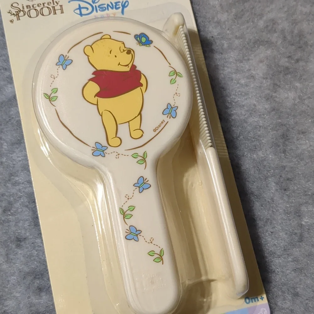 Vintage The First Years Disney Winnie the Pooh Comb and Brush Set NWT